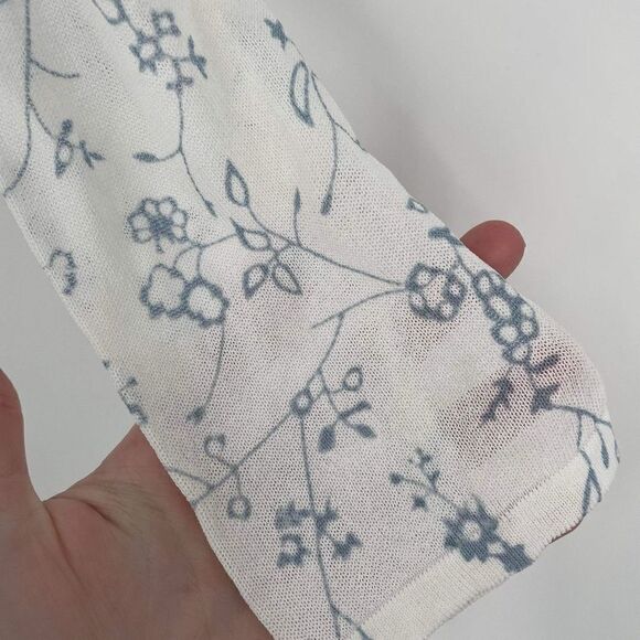 Zara Women's Floral Print Knit V Neck Long Sleeve Crop Top White Blue Size Small - Picture 6 of 11